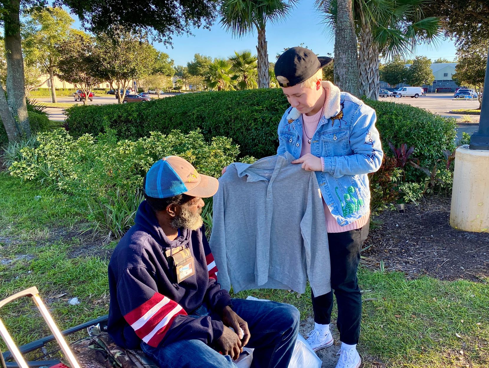 UCF student kicks off the holiday season by giving back